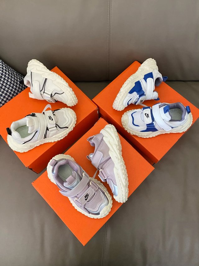 Nike Children's Shoes: seller detail photo 7