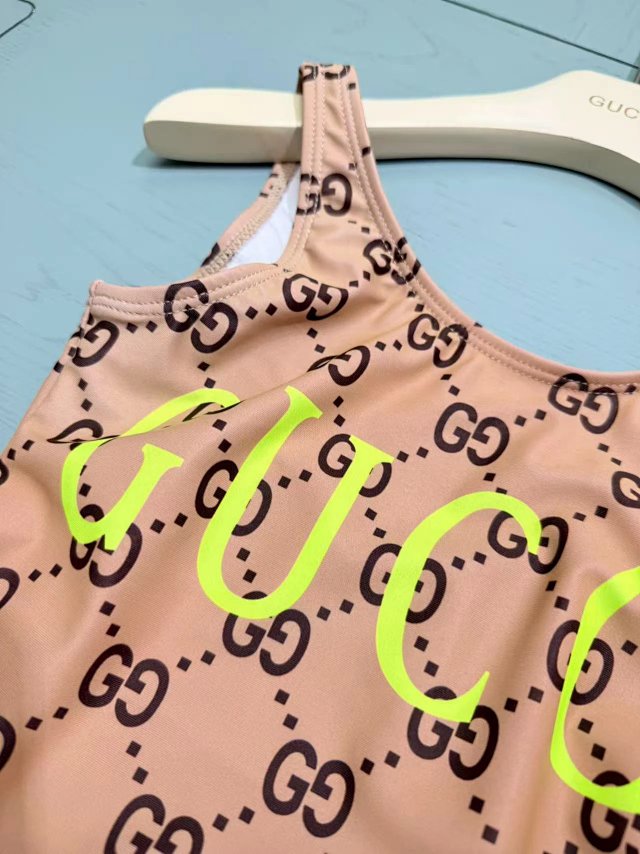 Gucci children's swimwear: seller detail photo 5