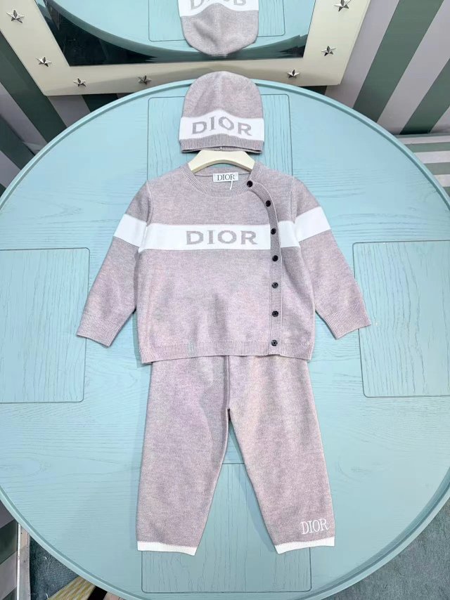 Dior Children's SET: seller detail photo 4