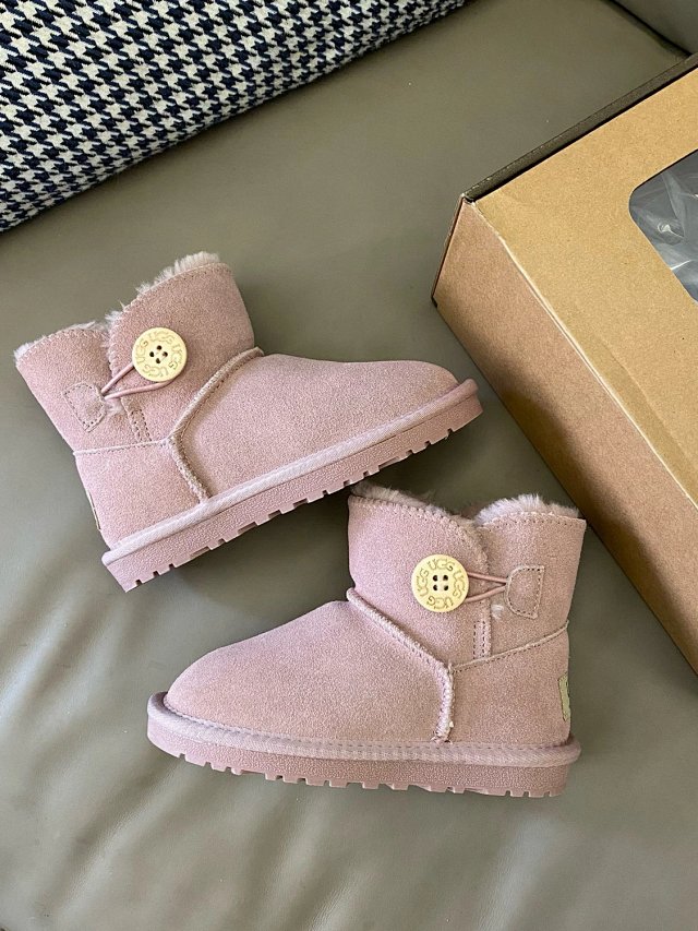 UGG Children's snow boots: seller detail photo 7