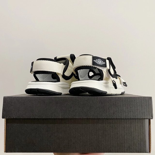 Nike Jordan Children's Slippers Shoes: seller detail photo 13