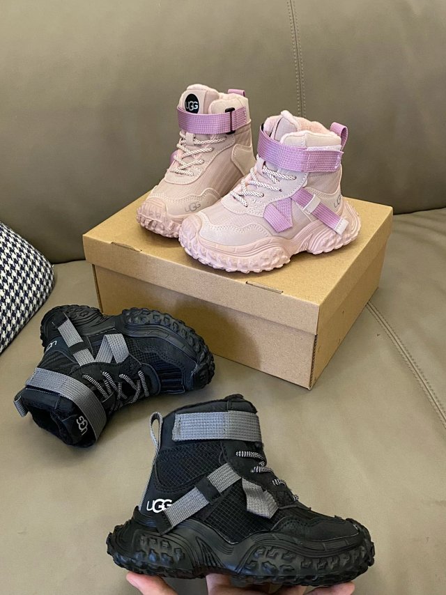 UGG Children's snow boots: seller detail photo 7