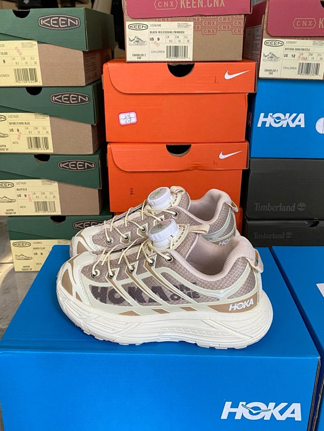 Hoka Mafate Three 2 Children's Shoes: seller detail photo 14