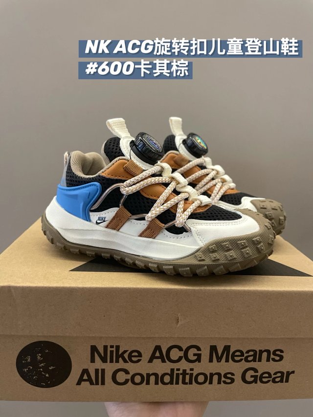 The North Face Children's Shoes: seller detail photo 3