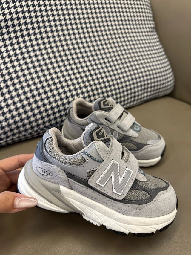 New Balance 990 children's Shoes: seller detail photo 5