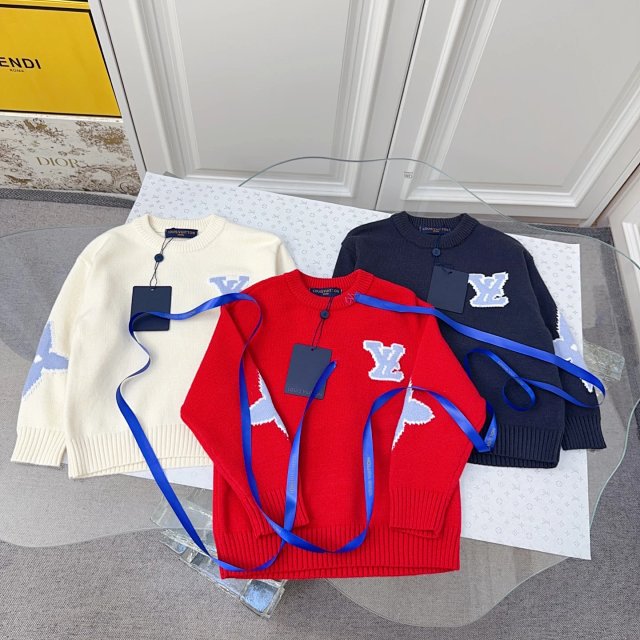 LV Louis Vuitton Children's Hoodie: seller detail photo 2