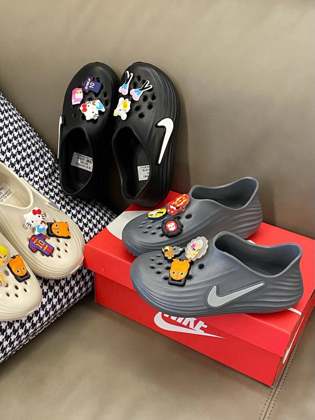 Nike Children‘s Slippers Shoes: seller detail photo 8