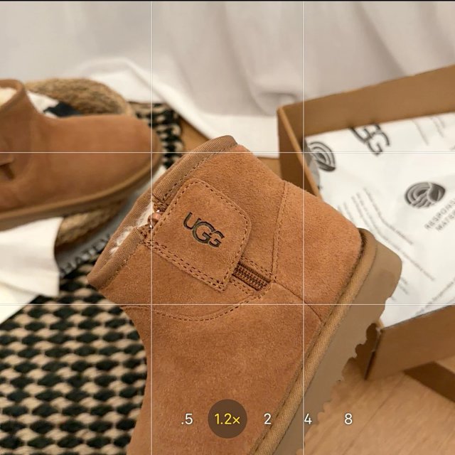 UGG Children's snow boots: seller detail photo 4