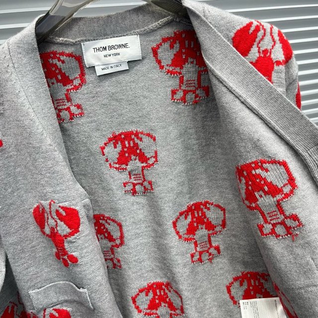 TB Browin Children's Hoodie: seller detail photo 9