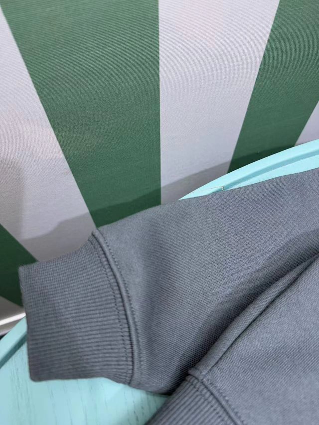 Balenciaga children's Set: seller detail photo 7