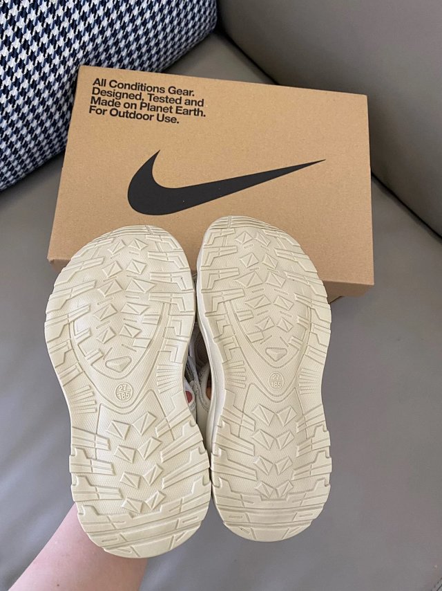 Nike Children's Shoes: seller detail photo 14