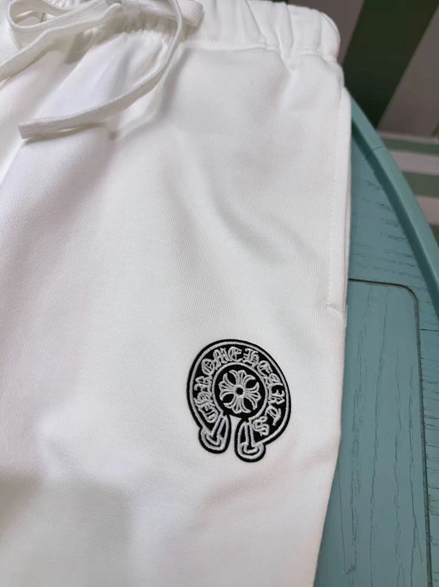 Moncler Children's Set: seller detail photo 7