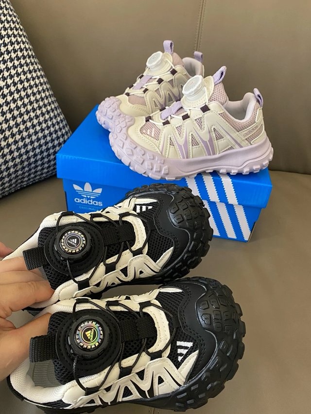 Adidas Children's Shoes: seller detail photo 9