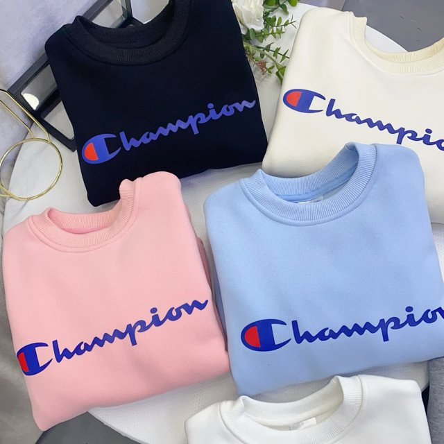 Champion Children's Set: seller detail photo 2