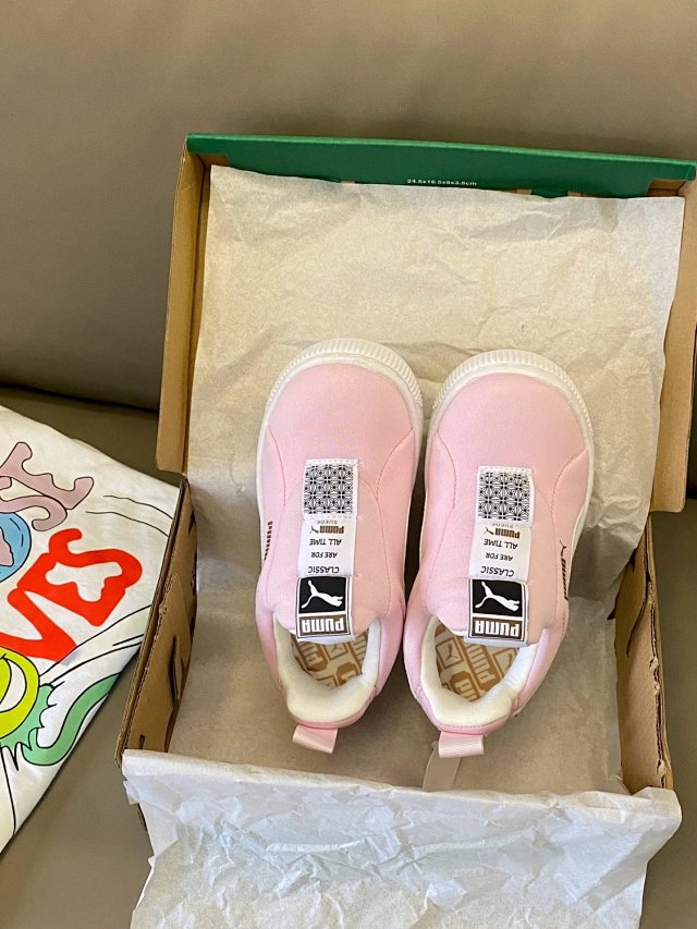 PUMA children's Shoes: seller detail photo 8