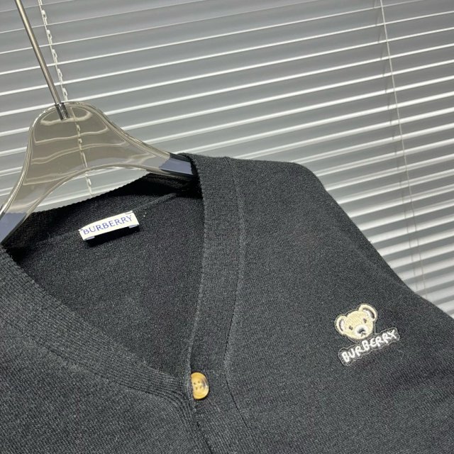 Burberry Children's Hoodie: seller detail photo 8