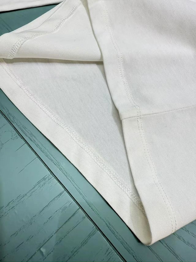 Gucci Children's Hoodie: seller detail photo 7