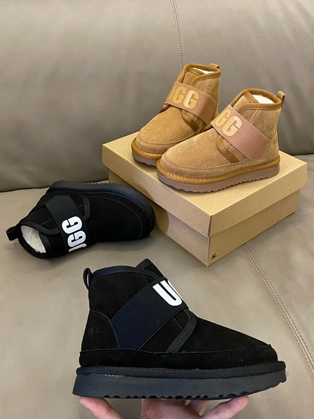 UGG Children's snow boots: seller detail photo 7