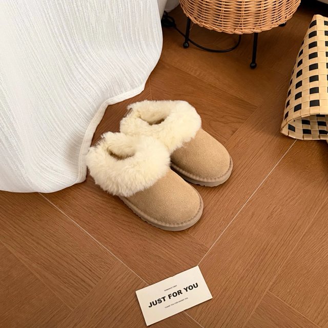 UGG Children's snow boots: seller detail photo 14