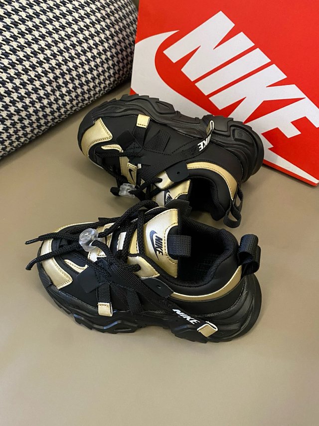 Nike children's Shoes: seller detail photo 8