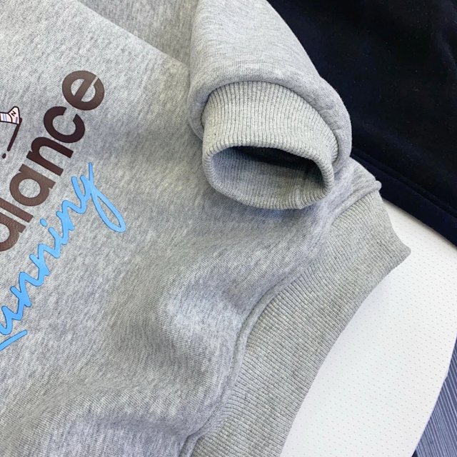 New Balance Children's Set: seller detail photo 8