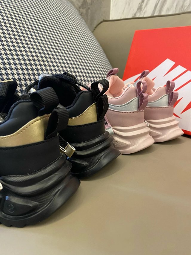 Nike children's Shoes: seller detail photo 10