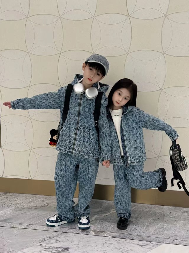 Dior Children's Set: seller detail photo 12
