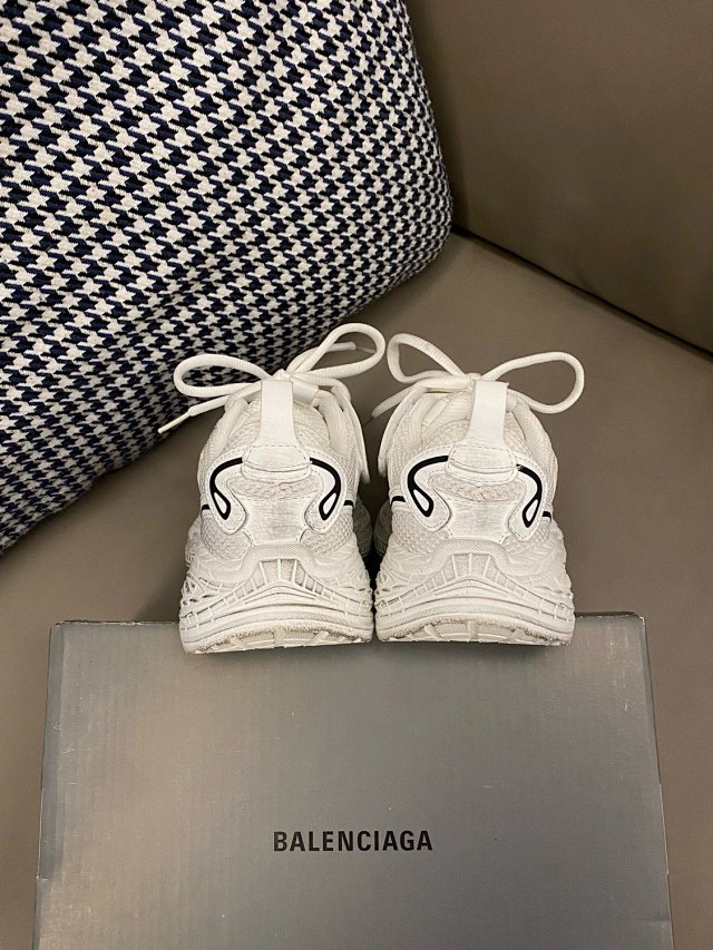 Balenciaga 16XL children's shoes: seller detail photo 8