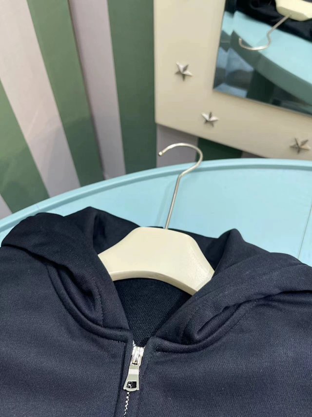 Balenciaga Children‘s Set: seller detail photo 5