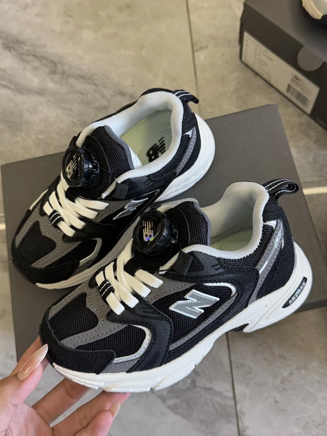 New Balance 530 children's Shoes: seller detail photo 7