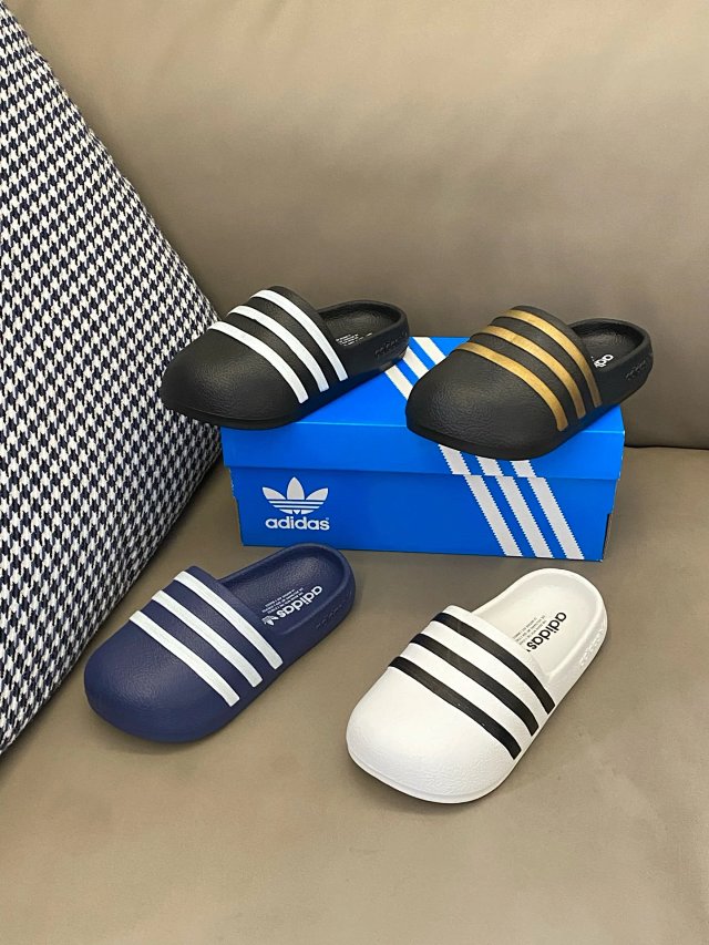 Adidas Children's Slippers Shoes: seller detail photo 12