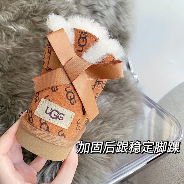 UGG Children's snow boots: seller detail photo 11