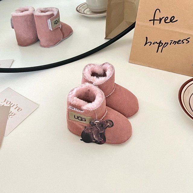 UGG Children's snow boots: seller detail photo 13