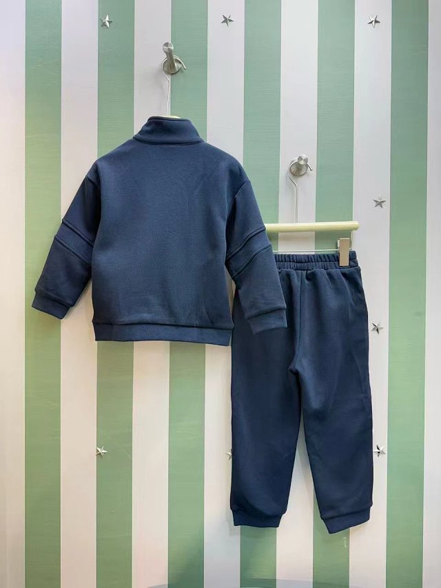 Dior Children's Set: seller detail photo 2