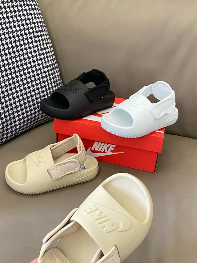 Nike children's Slippers Shoes: seller detail photo 10
