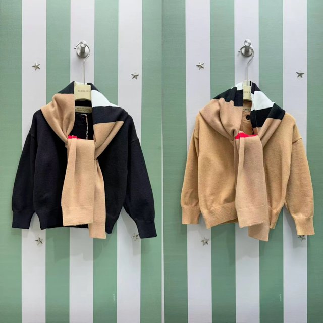 Burberry Children's Hoodie: seller detail photo 1