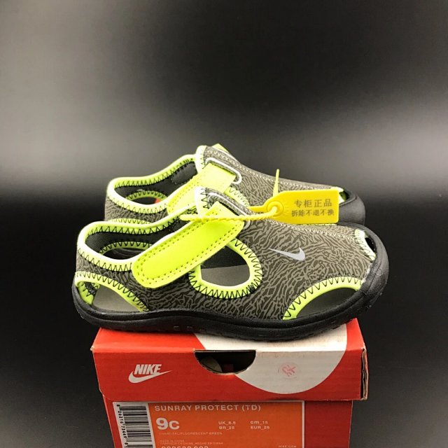 Nike Children's Slippers Shoes: seller detail photo 2