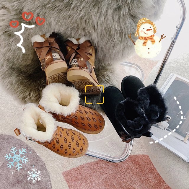UGG Children's snow boots: seller detail photo 2