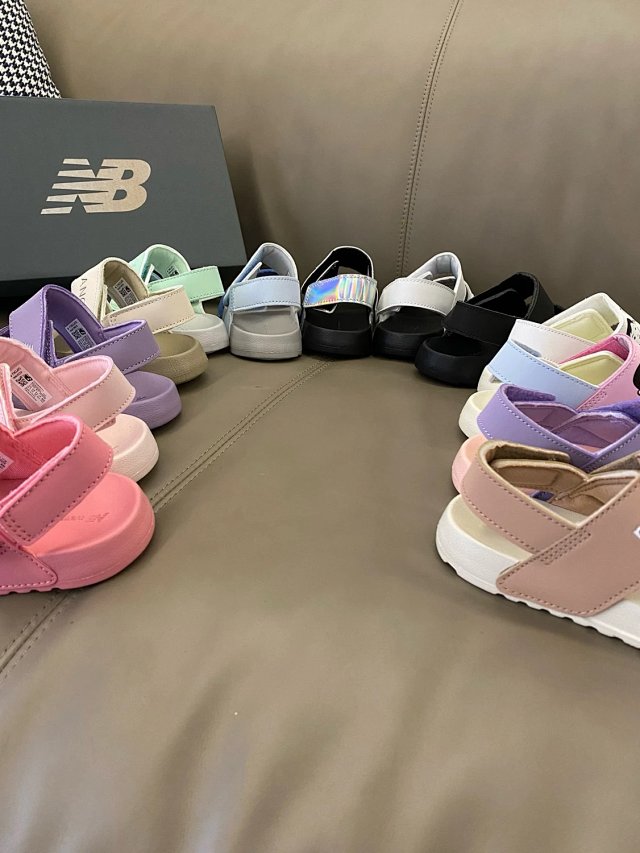 New Balance children's Slippers Shoes: seller detail photo 6