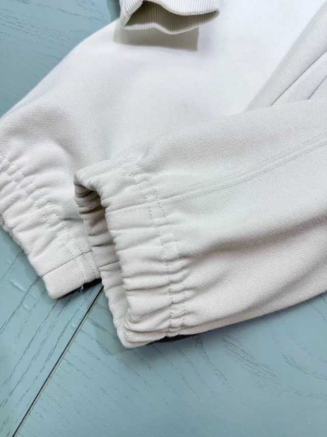 Balenciaga Children's Set: seller detail photo 9