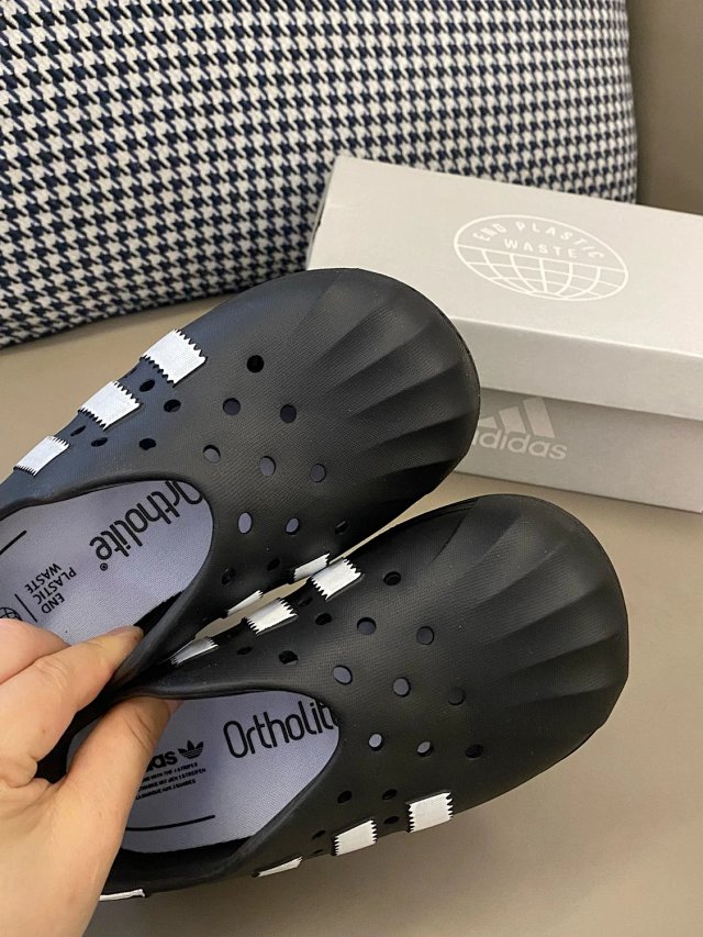 Adidas Children's Shoes: seller detail photo 8