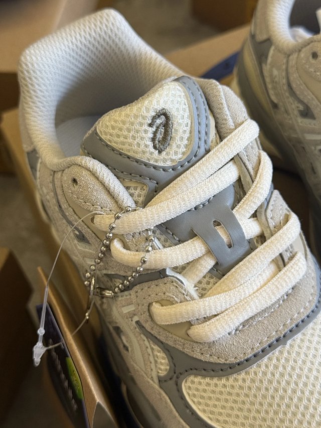 Asics NYC Children's Shoes: seller detail photo 13