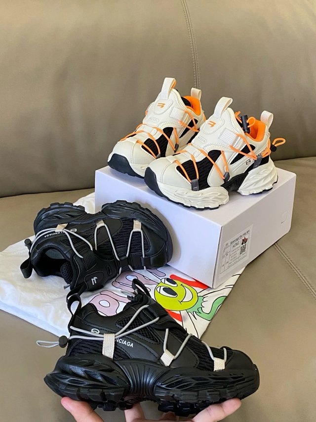 Balenciaga 18XL children's shoes: seller detail photo 7