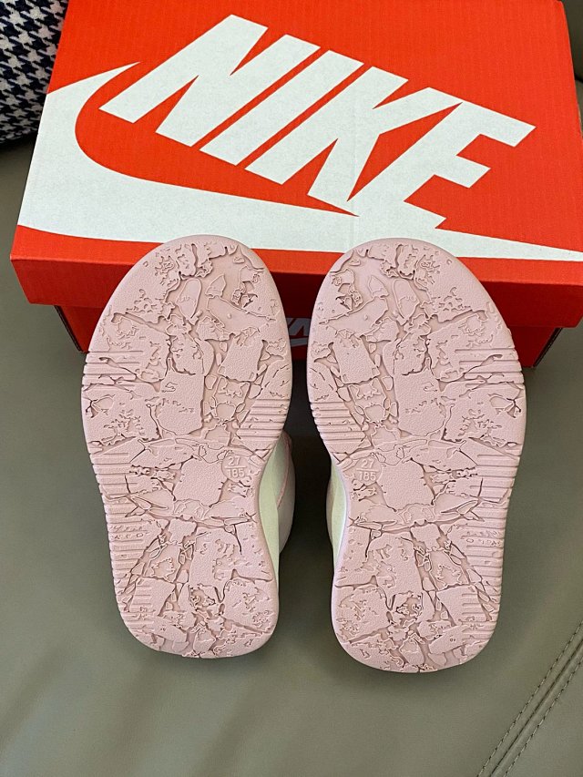 Nike children's Shoes: seller detail photo 10