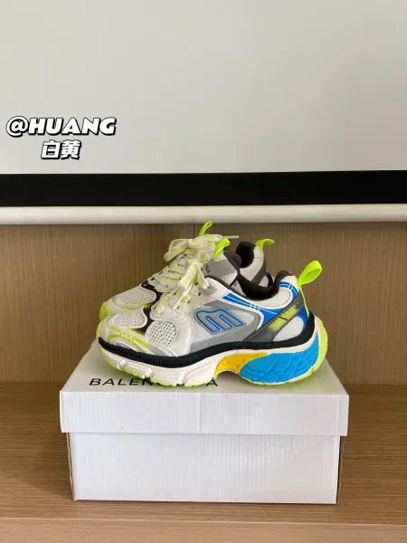 Balenciaga Track Sneakers White Chunky Sneakers - 14