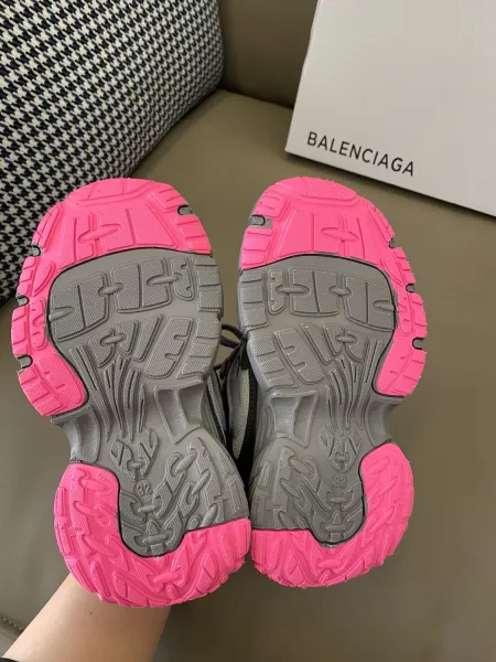 Balenciaga Track Sneakers White Chunky Sneakers - 12