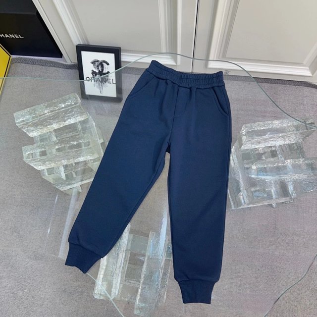 Moncler Children's Set: seller detail photo 4