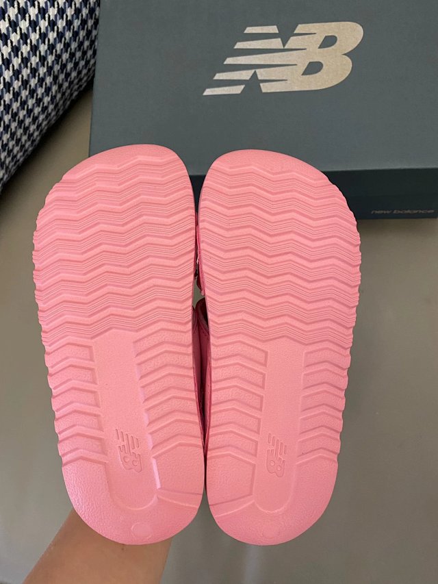 New Balance children's Slippers Shoes: seller detail photo 11
