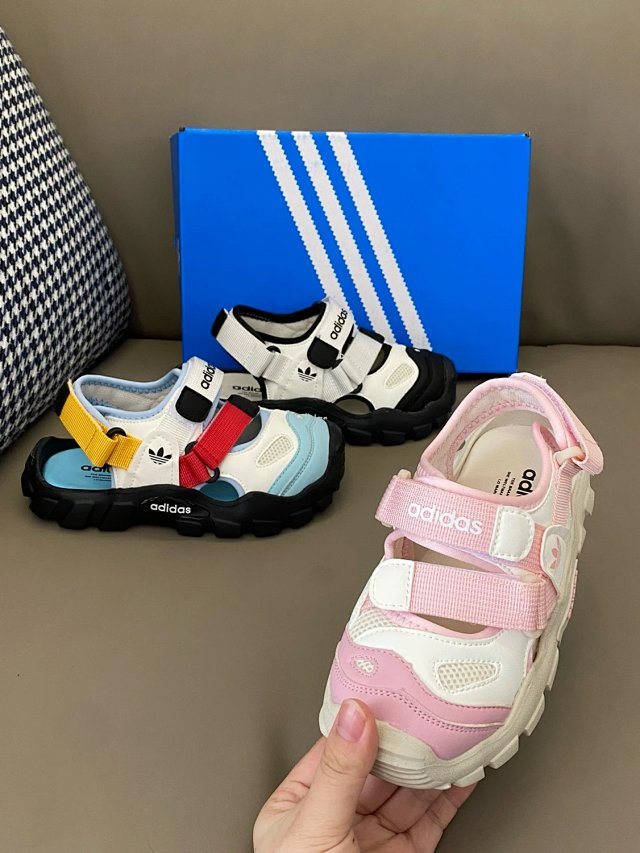 Adidas Children's Slippers Shoes: seller detail photo 7