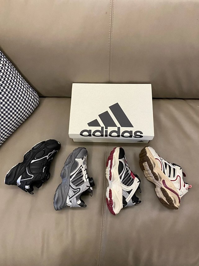 Adidas Children's Shoes: seller detail photo 6